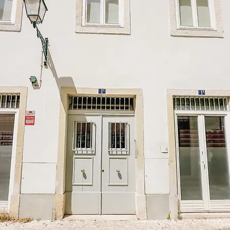 Stylish Alfama | River Views By The Se * Лиссабон