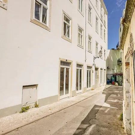 Stylish Alfama | River Views By The Se Лиссабон